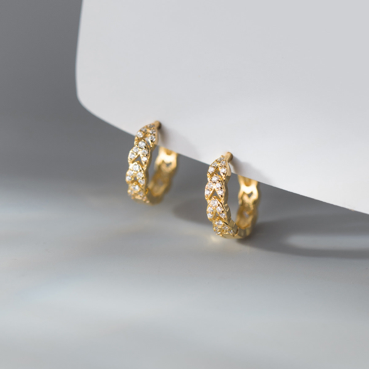 Harper Diamond Shine Huggie Hoop Earring