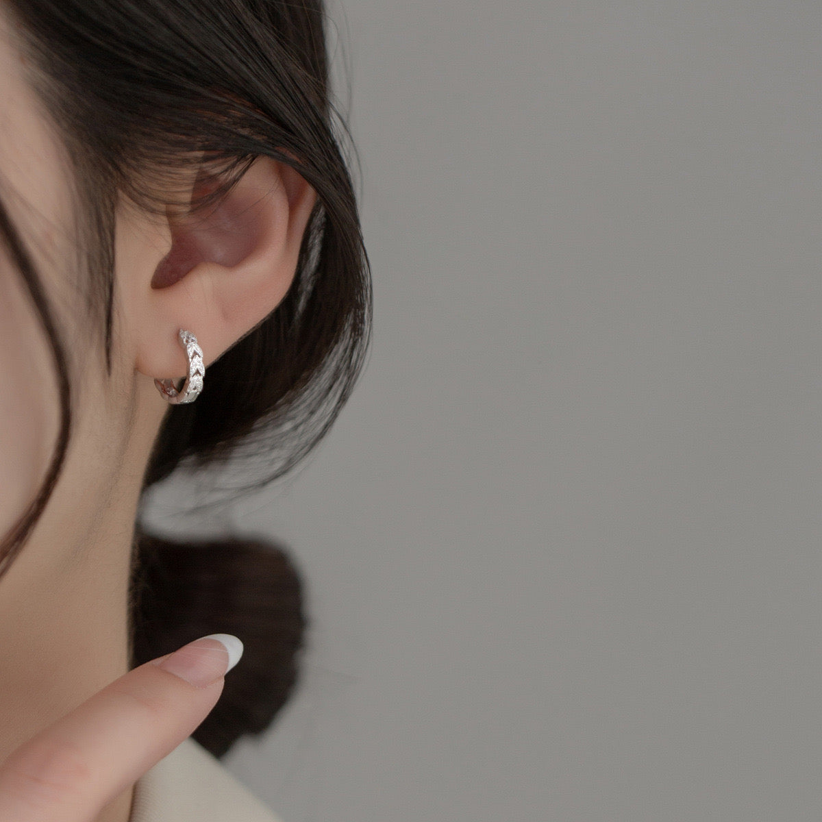 Harper Diamond Shine Huggie Hoop Earring