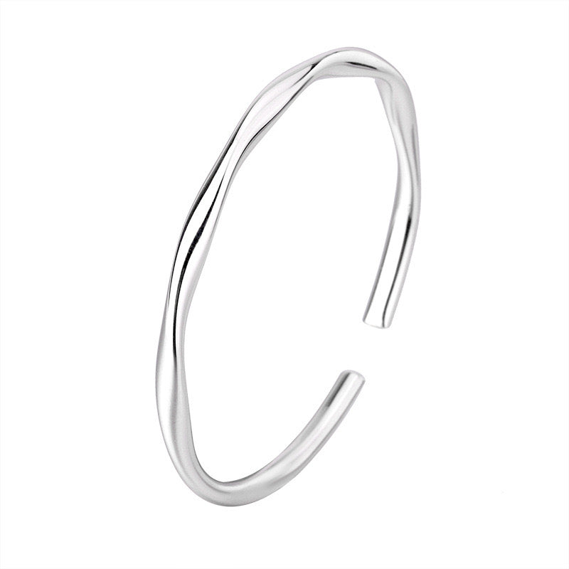Minimalist Twisted Bangle S999
