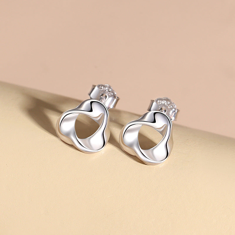 Judy stud earring